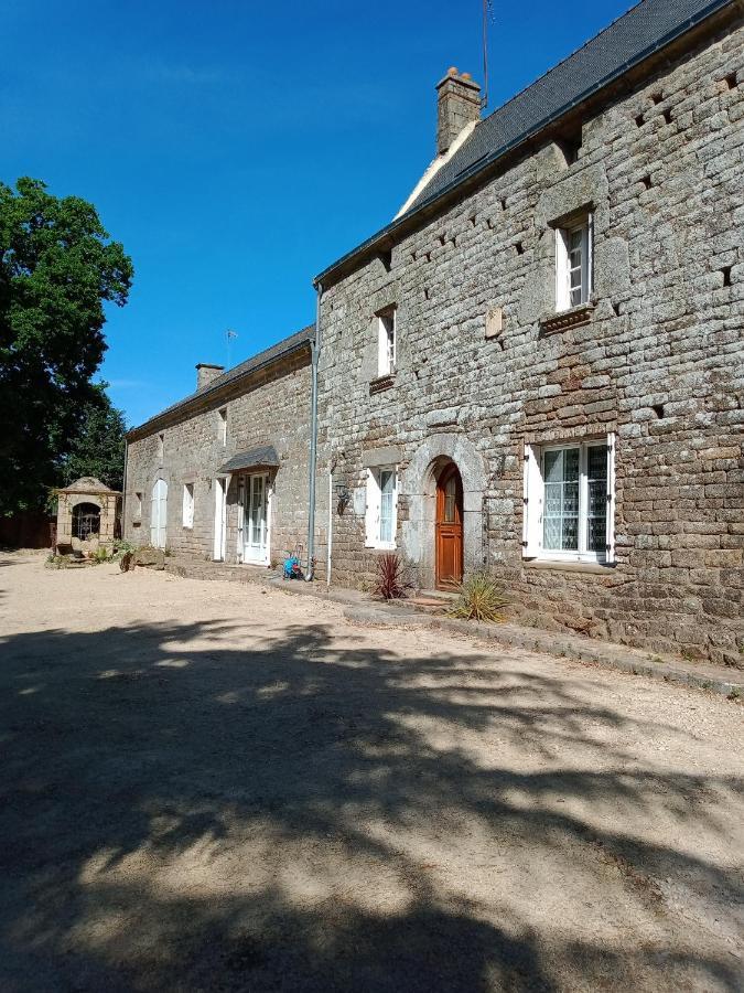 Hotel Manoir Du Grand Chene La Vraie-Croix Exterior foto